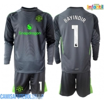 Camisa de time de futebol Manchester United Altay Bayindir #1 Goleiro Replicas 2º Equipamento Infantil 2025-26 Manga Comprida (+ Calças curtas)